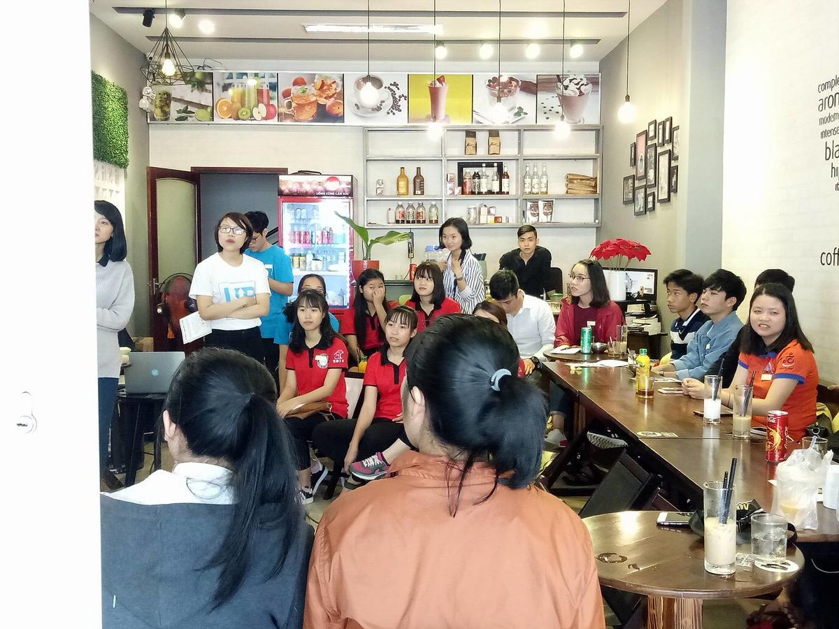 Zi Coffee & Hostel Da Nang Luaran gambar